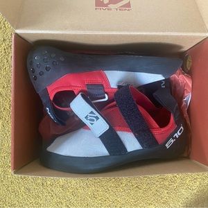 5-10 FiveTen Rock Climbing Shoes